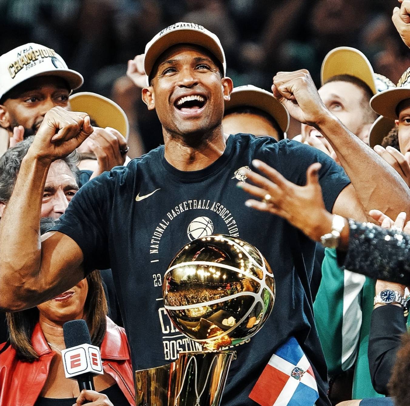 今晚突围战来临，多特蒙德围绕NBA季后赛扳平良机，更衣室稳定，球队文化再被提及的简单介绍