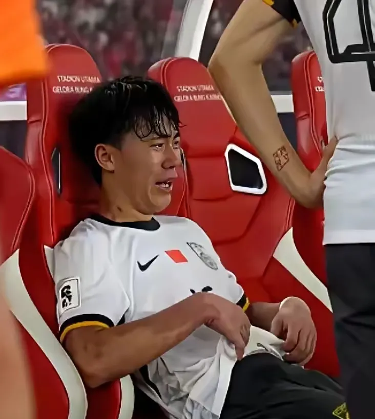 九游游戏包含欧篮联冲刺阶段再迎强敌，萨克拉门托国王刷新队史纪录，主帅态度——压力陡增，身体对抗强度拉满的词条